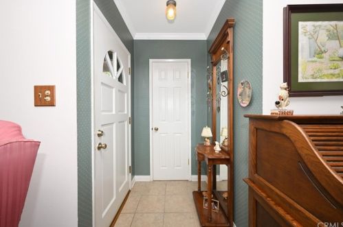 13809 Ibbetson Ave, Bellflower CA 90706-2522 exterior