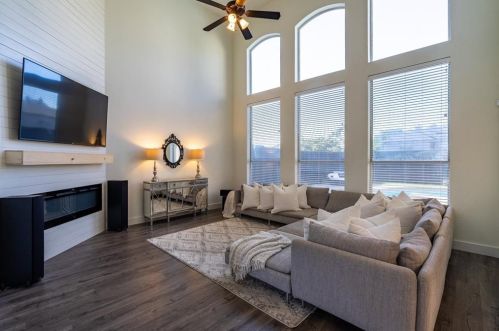 5724 Alister Ln, Frisco TX 75056 exterior