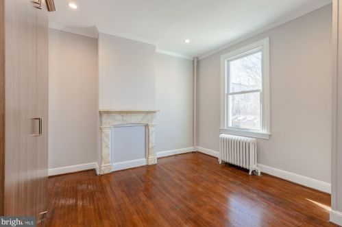 1832 15 St, Washington DC 20009-3938 exterior