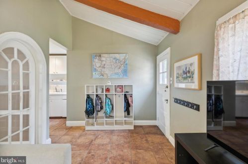 2924 Berkley Rd, Ardmore PA 19003-1805 exterior