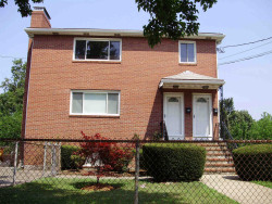 279 Watertown St, Newton, MA 02458-1356