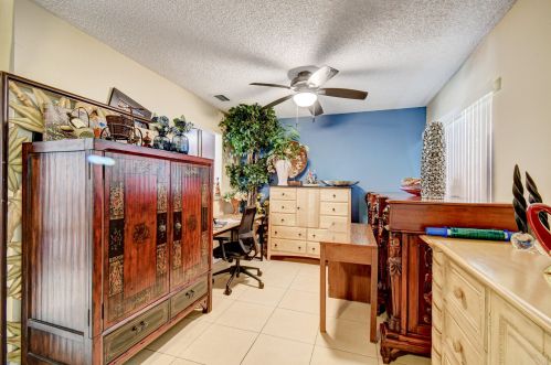 20570 Carousel Cir, Boca Raton FL  33434-3931 exterior