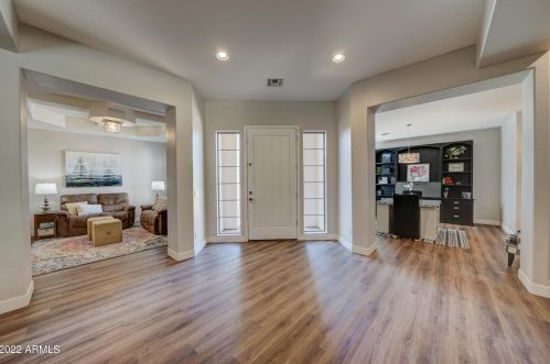 715 County Down Dr, Chandler, AZ 85249-3981