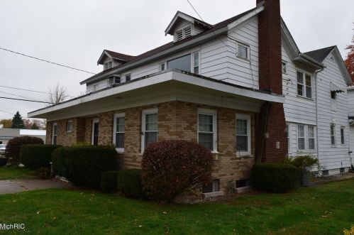 126 Eastmanville St, Coppersville, MI 49404-1215