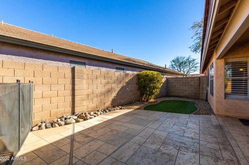 21824 44th Pl, Phoenix AZ 85050-6935 exterior