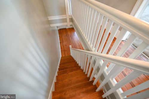 46 4 St, Pottstown PA 19464-5215 exterior