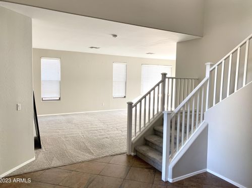 35802 33rd Ln, Phoenix AZ  85086-4201 exterior