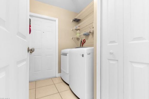 4375 6 Ave, Naples FL 34120-9047 exterior