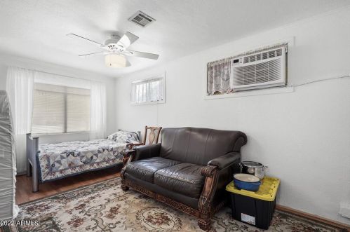 6628 19 St, Phoenix AZ 85022-5011 exterior