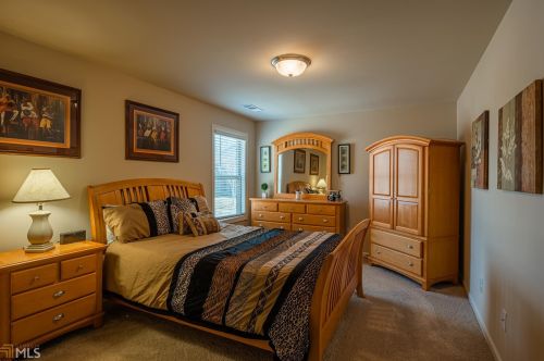 3565 Davis St, Atlanta GA exterior