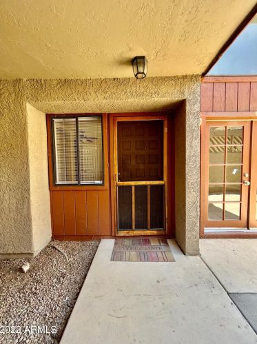 7757 19th Ln, Phoenix AZ  85021-6981 exterior