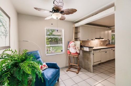 2172 44 Ter, Naples FL 34116-6474 exterior