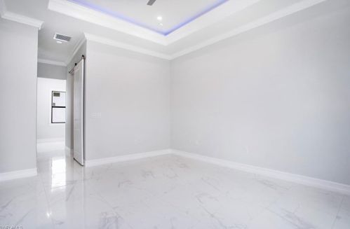 3810 58 Ave, Naples FL 34120-4021 exterior