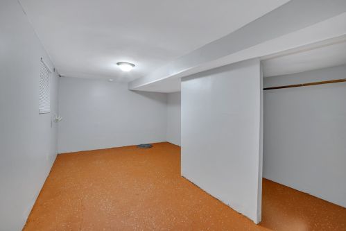 317 136 St, Chicago IL 60827-1823 exterior