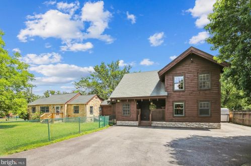 3432 Memorial St, Alexandria VA 22306-1548 exterior