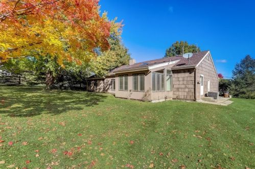 4714 Billingsgate Ln, Bull Valley IL 60098-8748 exterior