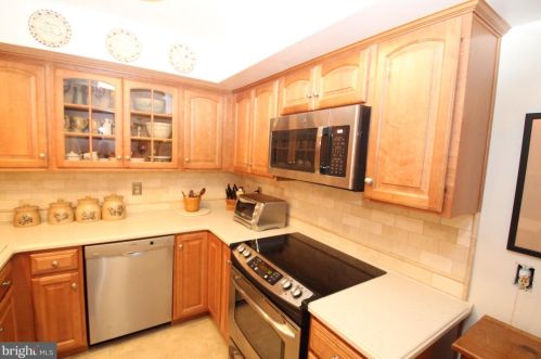 147 3 St, New Castle DE 19720-4536 exterior