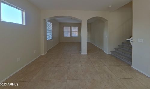 7413 40th Ln, Phoenix AZ  85041-6008 exterior