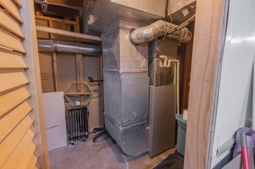 6424 Keeler Ave, Chicago IL 60652-3614 exterior