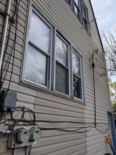 2451 Monticello Ave, Chicago IL 60618-6617 exterior