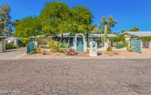 6231 15th St, Tucson, AZ 85711-4607