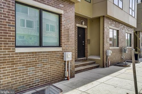 1333 Howard St, Philadelphia PA 19122-3209 exterior