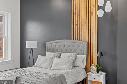 220 Prince St, Lancaster PA 17603-5878 exterior