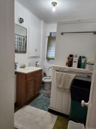 3031 Kalihi St, Honolulu HI 96819-3022 exterior