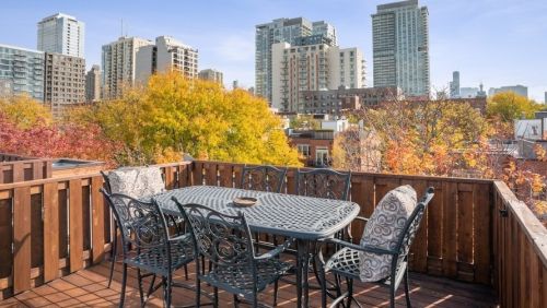 253 Goethe St, Chicago IL 60610-1803 exterior