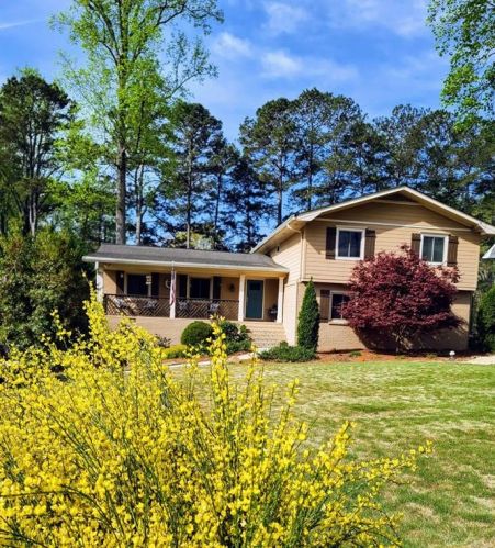 5705 Bend Creek Rd, Atlanta, GA 30338-2709