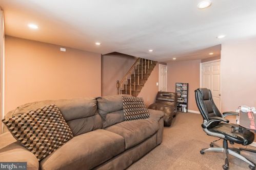 1119 Magee, Philadelphia PA 19111-4939 exterior