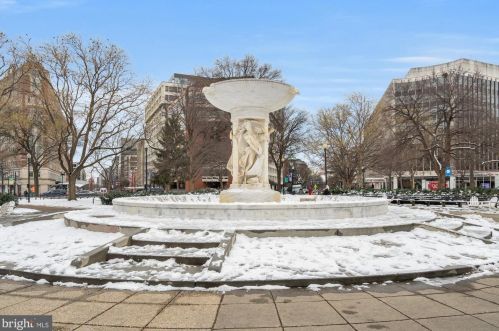 2007 O St, Washington DC 20036-5933 exterior