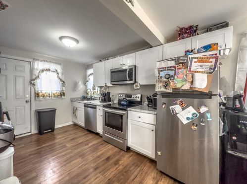 68 Mowry St, Providence RI 02908-2532 exterior