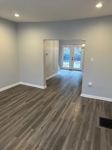 1313 Lowrie St, Pittsburgh PA  15212-4325 exterior