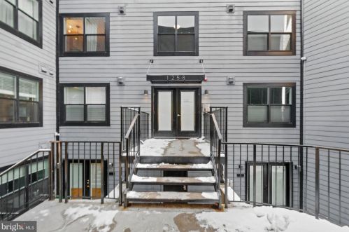 1258 Holbrook Ter, Washington, DC 20002-2719
