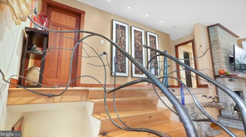 4512 Dolphin Ln, Alexandria VA 22309-3110 exterior