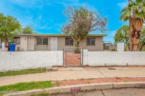 2314 Parkside Dr, Tucson AZ  85713-6546 exterior