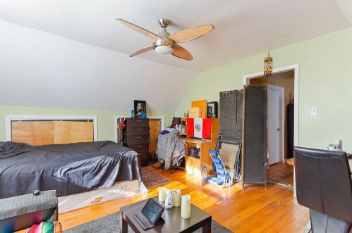 4577 Elston Ave, Chicago IL 60618-1813 exterior