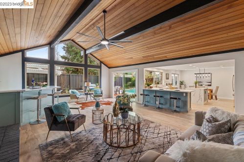 1735 Ancona Ct, Concord CA  94519-1524 exterior