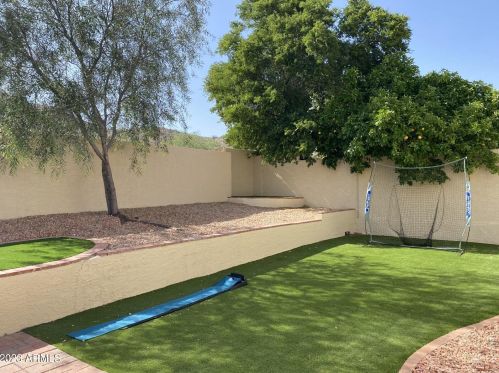 13822 28th Pl, Phoenix AZ  85032-5678 exterior