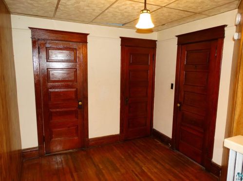 2517 2nd St, Duluth MN 55812-1824 exterior