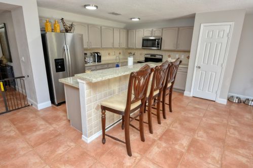 1761 Bradway Ln, Fort Pierce FL 34953-1621 exterior