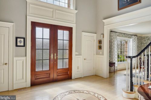 11409 Palatine Dr, Rockville MD  20854-1453 exterior