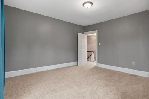 904 State Ave, Moon Twp PA 15108-2234 exterior