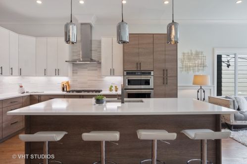 4932 Forrestville Ave, Chicago IL 60615-2407 exterior