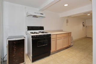 382 Martin Rd, Union Center NJ  07083-7974 exterior