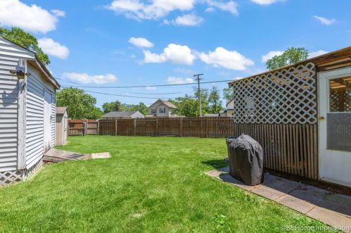 14703 Lincoln Ave, Dolton IL 60419-2308 exterior