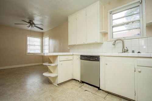 642 Olive Ave, Turlock CA 95380-4816 exterior