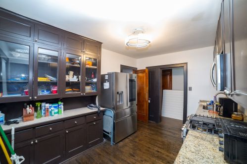 831 19 Ave, Broadview IL 60153-1726 exterior