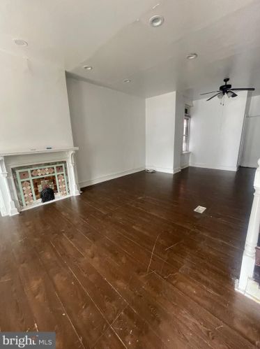 451 53rd St, Philadelphia PA  19143-0015 exterior